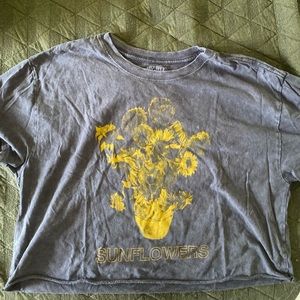 Cropped sunflower tee